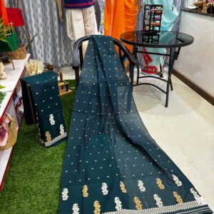 Reshmi Kesapat Handwoven Sador Mekhela