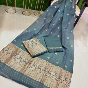 Handwoven Dual-Shade Cotton Kesapat Mekhela Sador