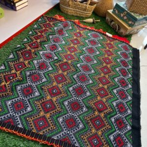 Heavy Handwoven Mishing Design Gale Wrapper in Stately Black